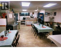 890 Main Street, photo 2