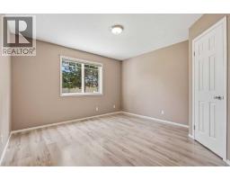 3 Janko Close, Red Deer, AB T4P3X1 Photo 16