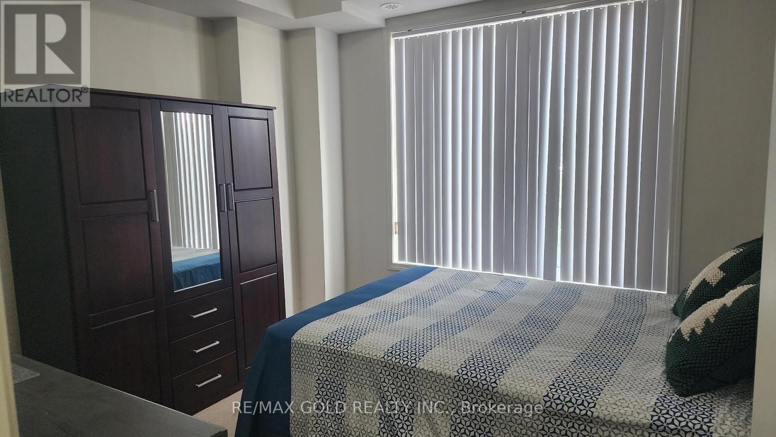 #53 250 SUNNY MEADOW BOULEVARD - 6
