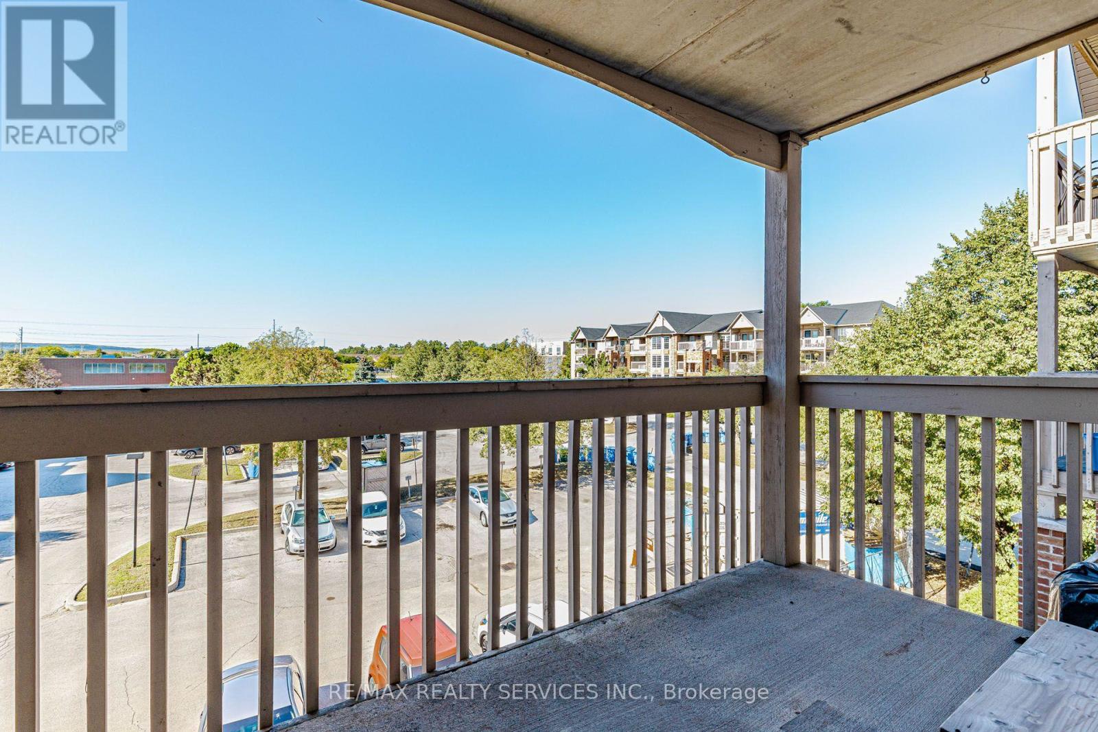 #310 4005 KILMER DRIVE - 30