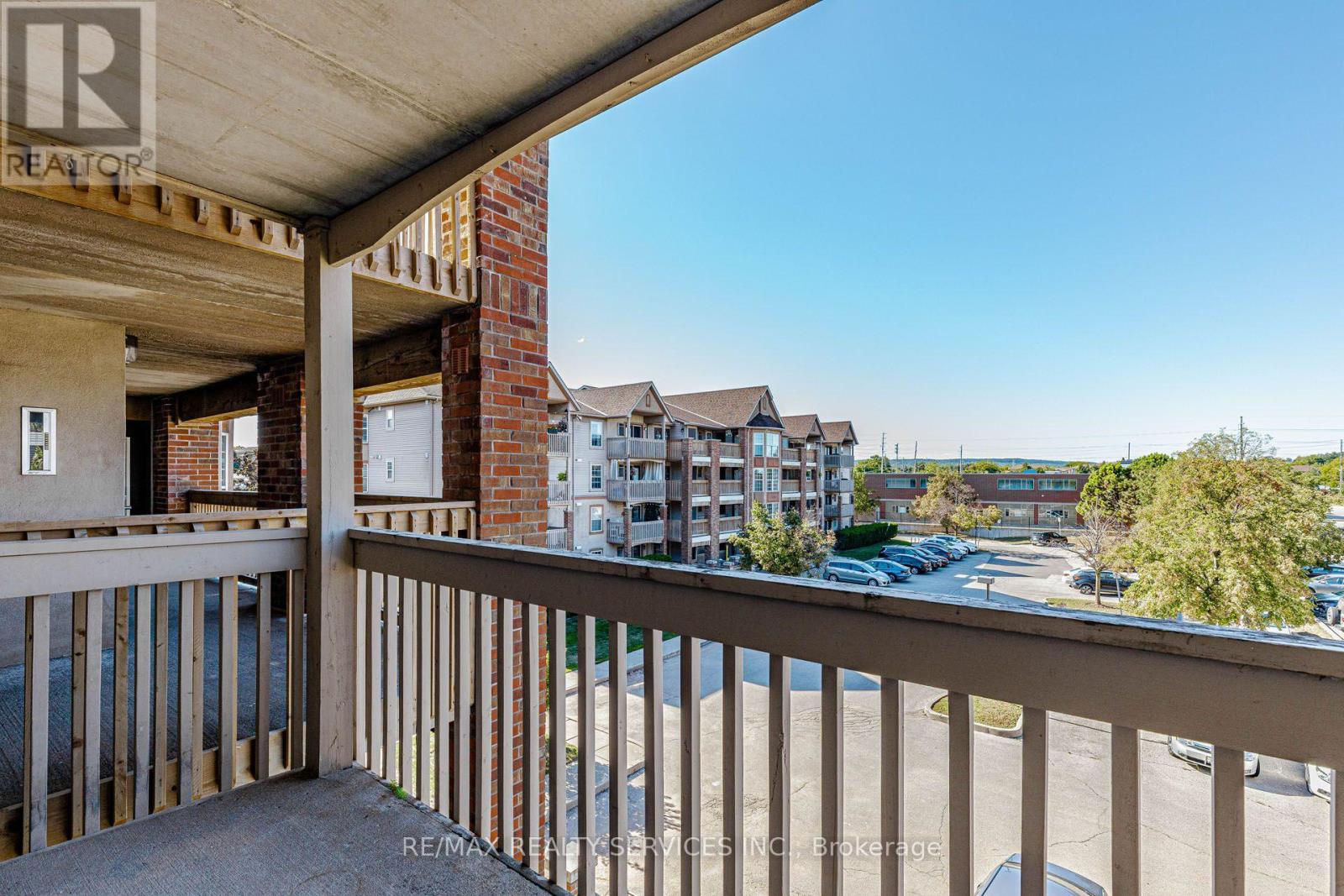 #310 4005 KILMER DRIVE - 31