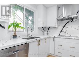 2358 Arnold Crescent, Burlington, ON L7P4G3 Photo 13