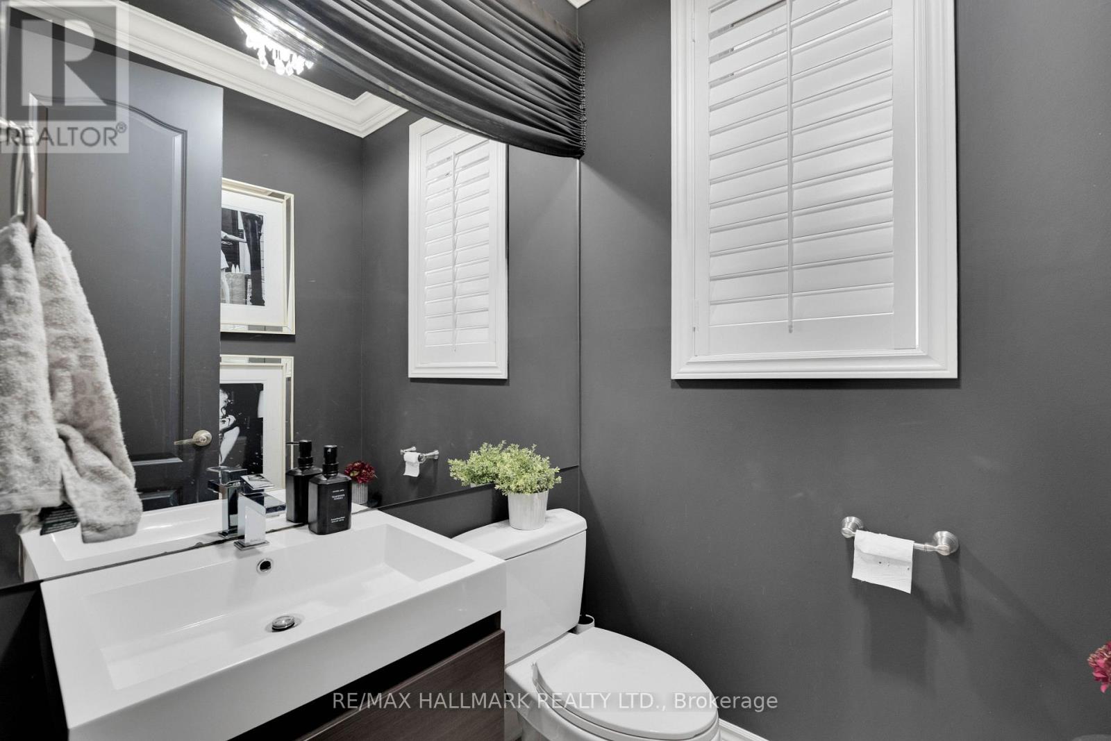 3458 SKIPTON LANE - 16