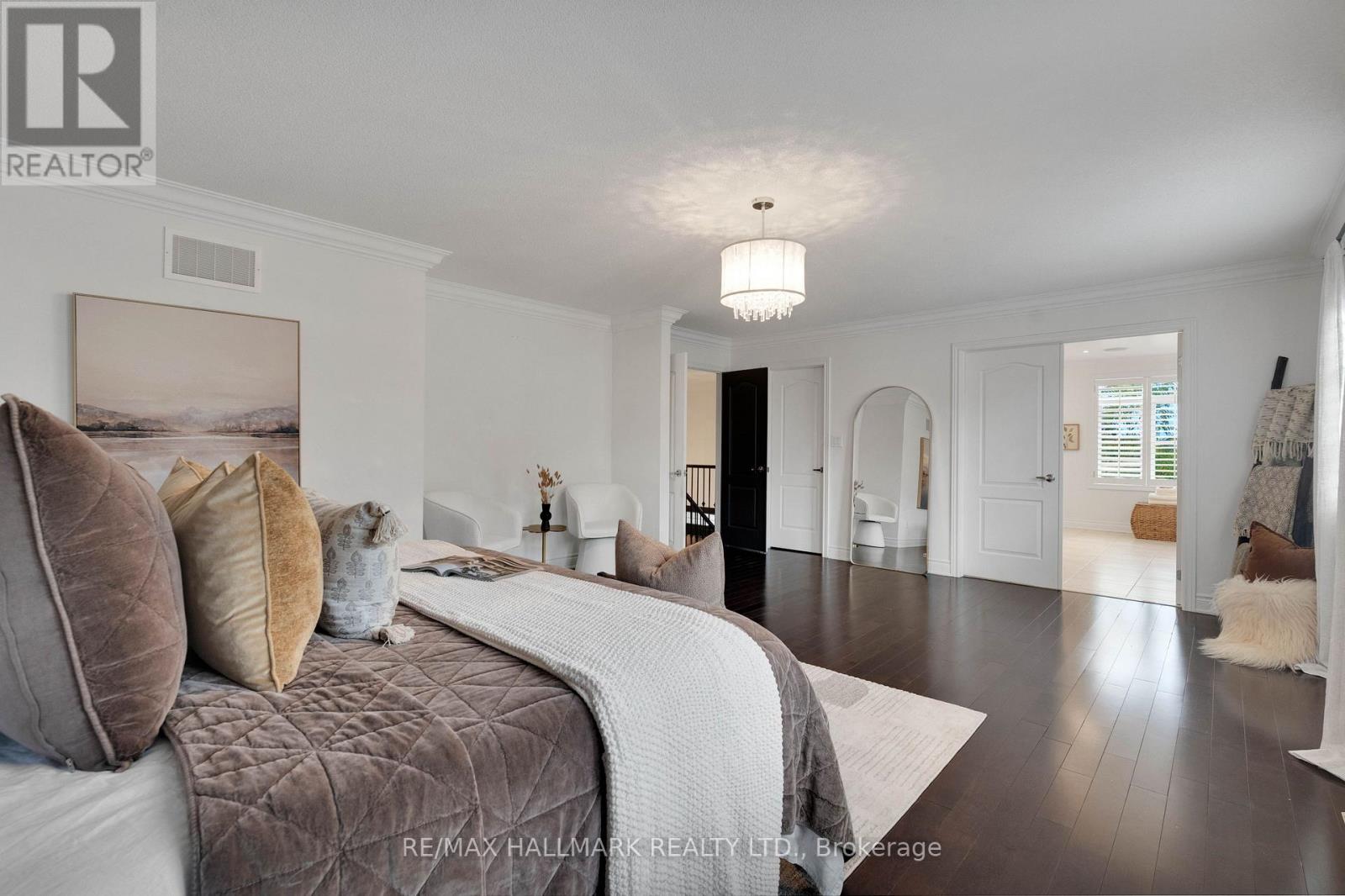 3458 SKIPTON LANE - 19