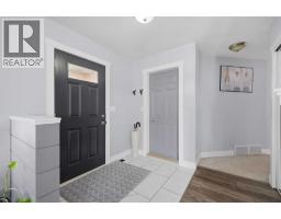 Bedroom - 35 Heenan Crescent, Sylvan Lake, AB T4S1Z8 Photo 6