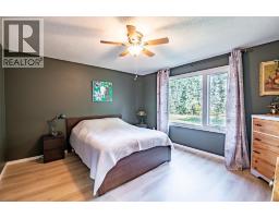 433049 Range Road 274, Rural Ponoka County, AB T4J1R4 Photo 17