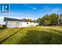 433049 Range Road 274, Rural Ponoka County, AB T4J1R4 Photo 32