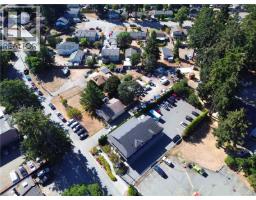 589 Ledsham Rd, Colwood, BC V9C1J9 Photo 9