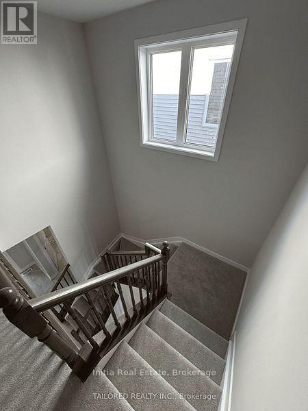 202 GIBBOUS PLACE - 8