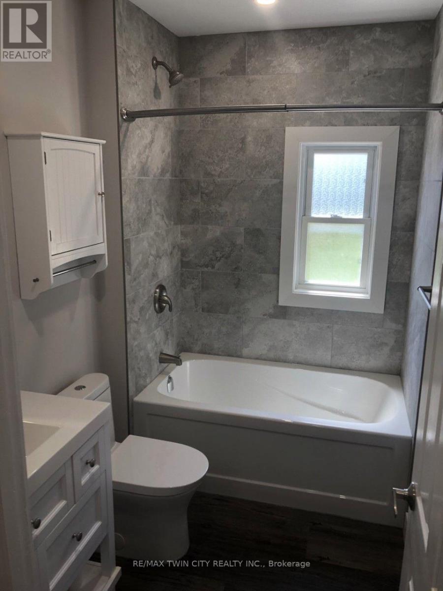 805 ROCKWAY DRIVE, Kitchener — photo 6