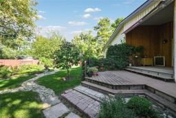 46 Folkestone Boulevard, Winnipeg, MB R3P0S3 Photo 32