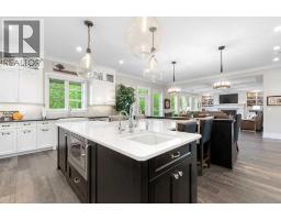 Living room - 10201 67 Avenue, Grande Prairie, AB T8W0K7 Photo 7