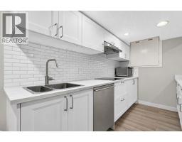 2888 Signal Hill Drive Sw, Calgary, AB T3H2V1 Photo 36