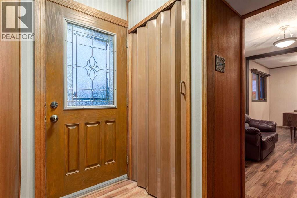 29 ARMSTRONG Crescent SE - photo 5