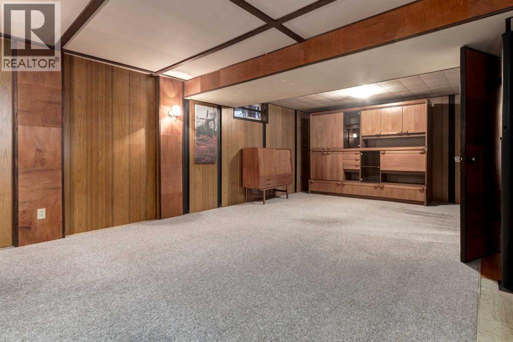 29 ARMSTRONG Crescent SE - photo 24