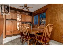 Laundry room - 29 Armstrong Crescent Se, Calgary, AB T2J0X3 Photo 10