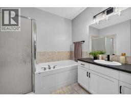 411, 35 Inglewood Park SE - photo 13