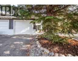 28 Midpark Gardens SE - photo 2