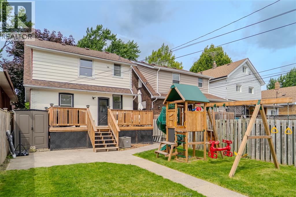 1556 Hall AVENUE - 30