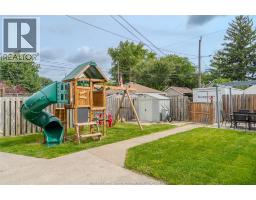 1556 Hall Avenue, Windsor, ON N8X4R7 Photo 37