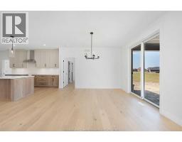 4pc Ensuite bath - 265 Charles Street, Essex, ON N8M0C5 Photo 14