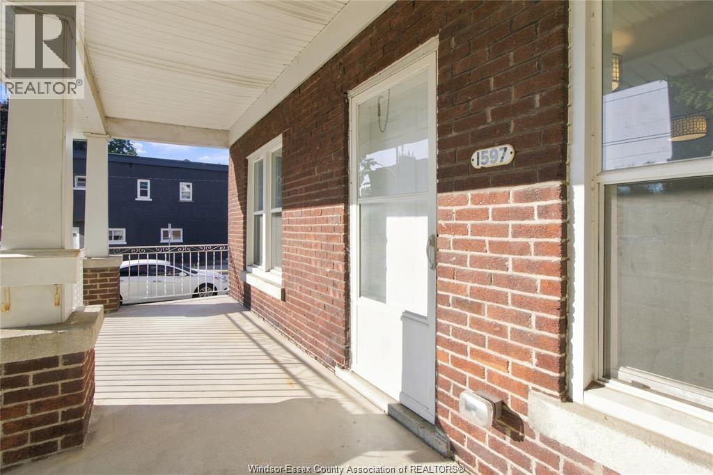 1597 PELISSIER STREET, Windsor — photo 5
