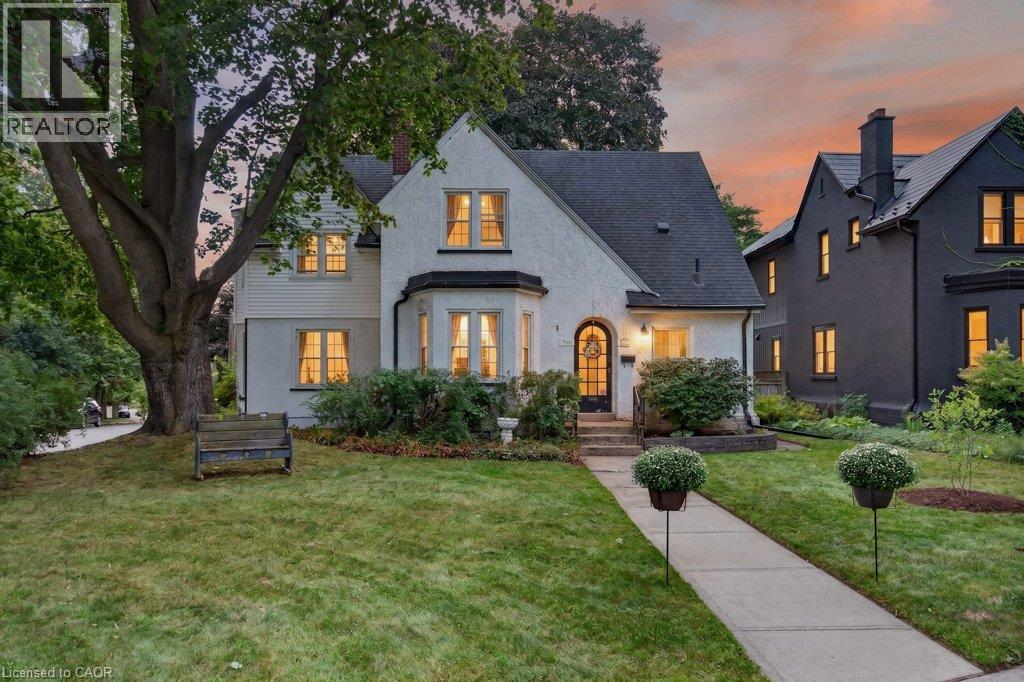 32 LINCOLN Avenue - 1