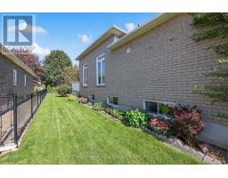 128 Carmela Avenue, Richmond Hill, ON L4E2V6 Photo 32