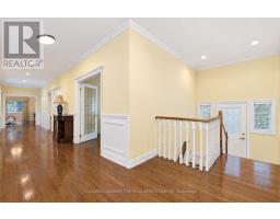 Bedroom 2 - 128 Carmela Avenue, Richmond Hill, ON L4E2V6 Photo 7