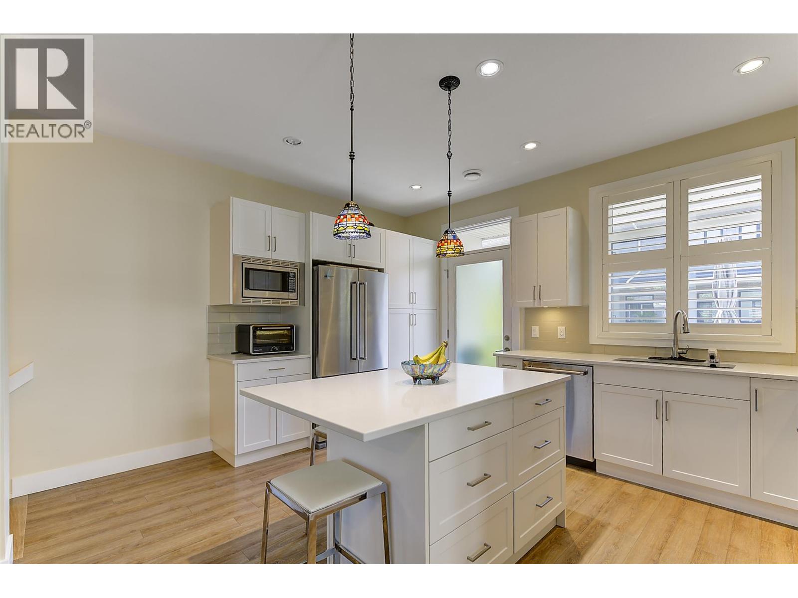 25 1102 Cameron Avenue, Kelowna
