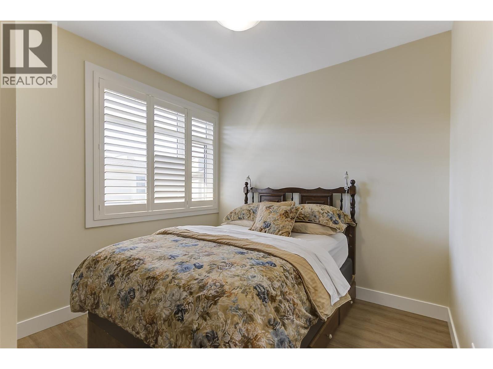 25 1102 Cameron Avenue, Kelowna
