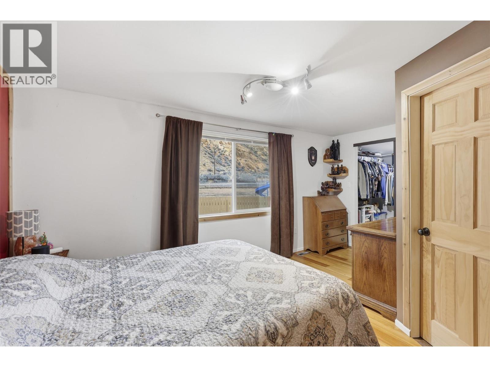#105 2401 ORD Road - 16