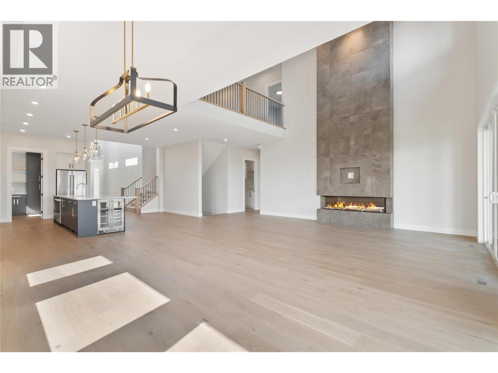 258 Summer Wood Drive, Kelowna