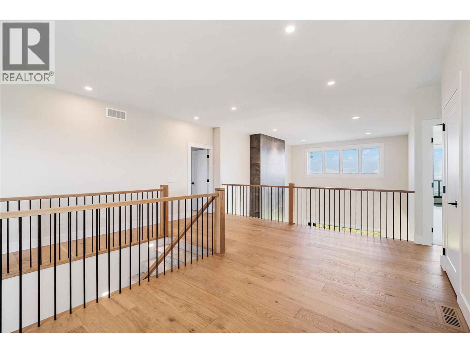 258 Summer Wood Drive, Kelowna