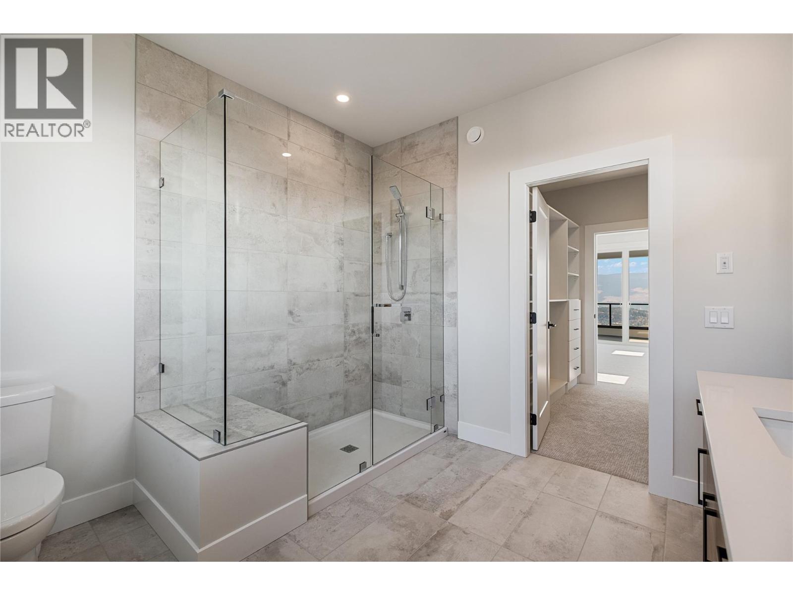 258 Summer Wood Drive, Kelowna