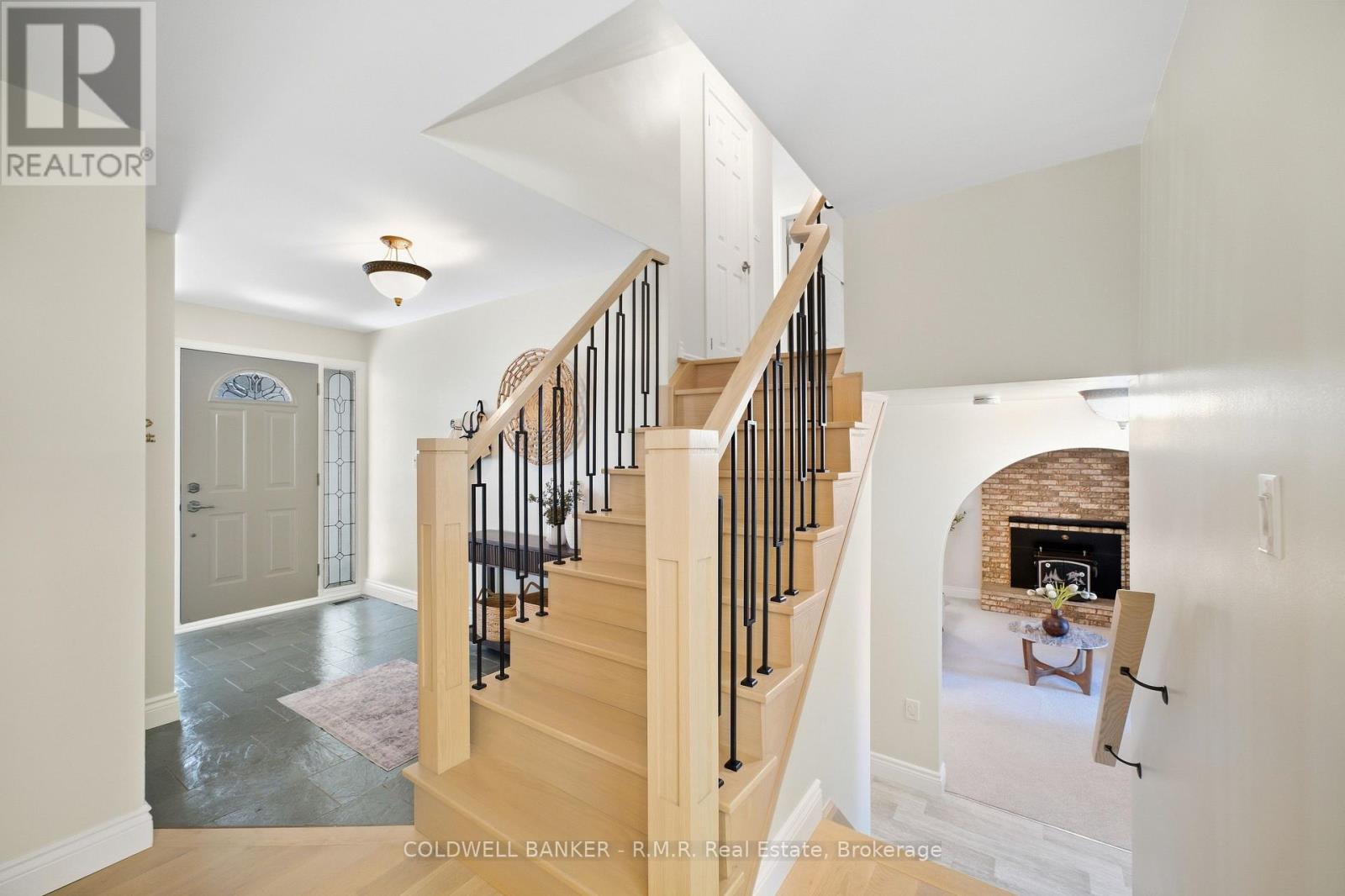 946 BEAUFORT COURT - Image 20
