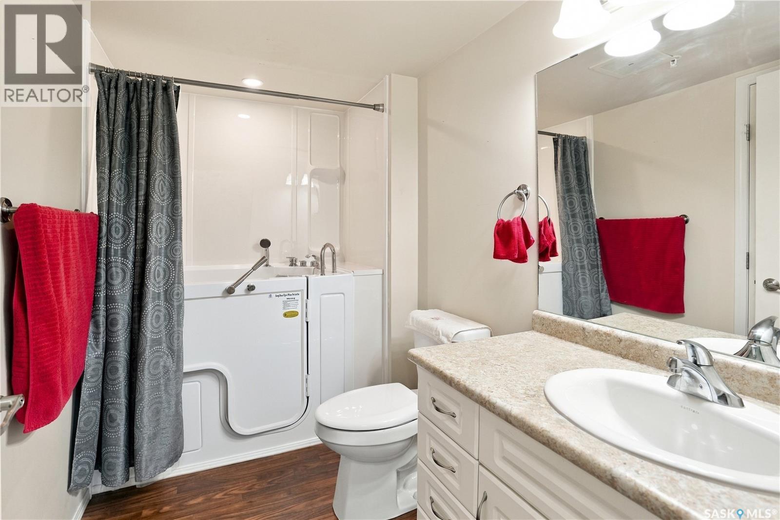 415 1802 106th STREET, North Battleford — photo 17