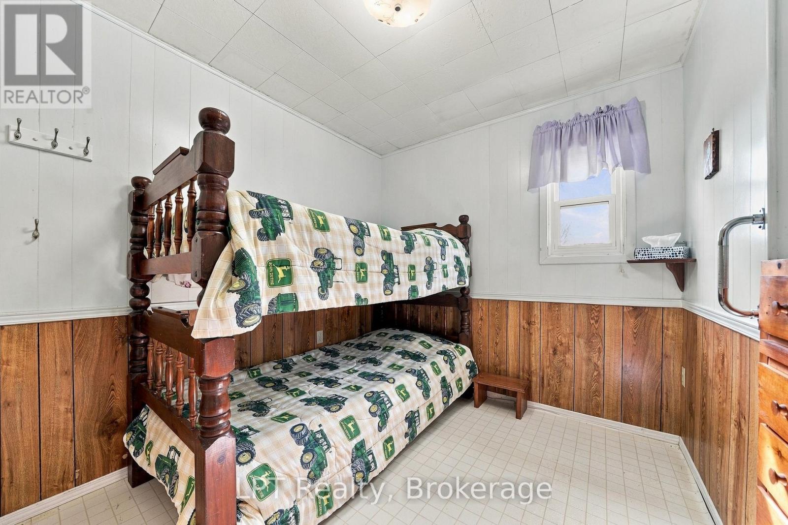0 - 159 Point Pleasant Lane, Prince Edward County, ON photo 30