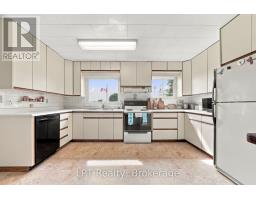 0 - 159 Point Pleasant Lane, Prince Edward County, ON K0K2T0 Photo 12