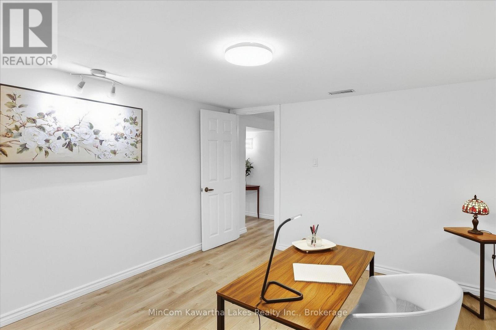 398 APPLEGROVE AVENUE - Image 30