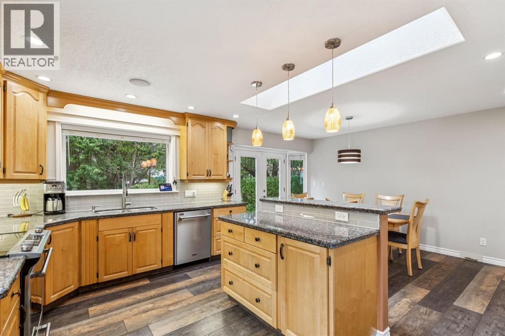5815 Dalhousie Drive NW - photo 12