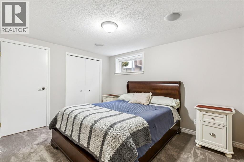 5815 Dalhousie Drive NW - photo 26