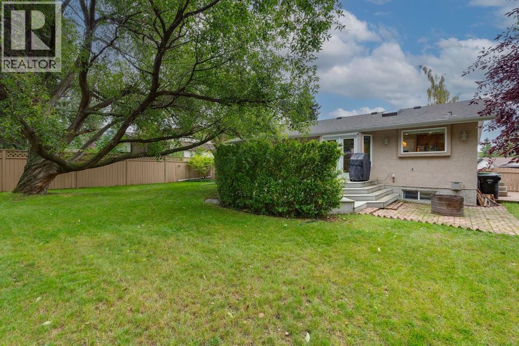 5815 Dalhousie Drive NW - photo 33