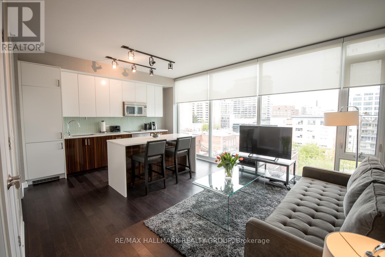 Condos for Sale in Ottawa – 1111 – 300 LISGAR STREET, Ottawa – By Peter Sagos - Image 6