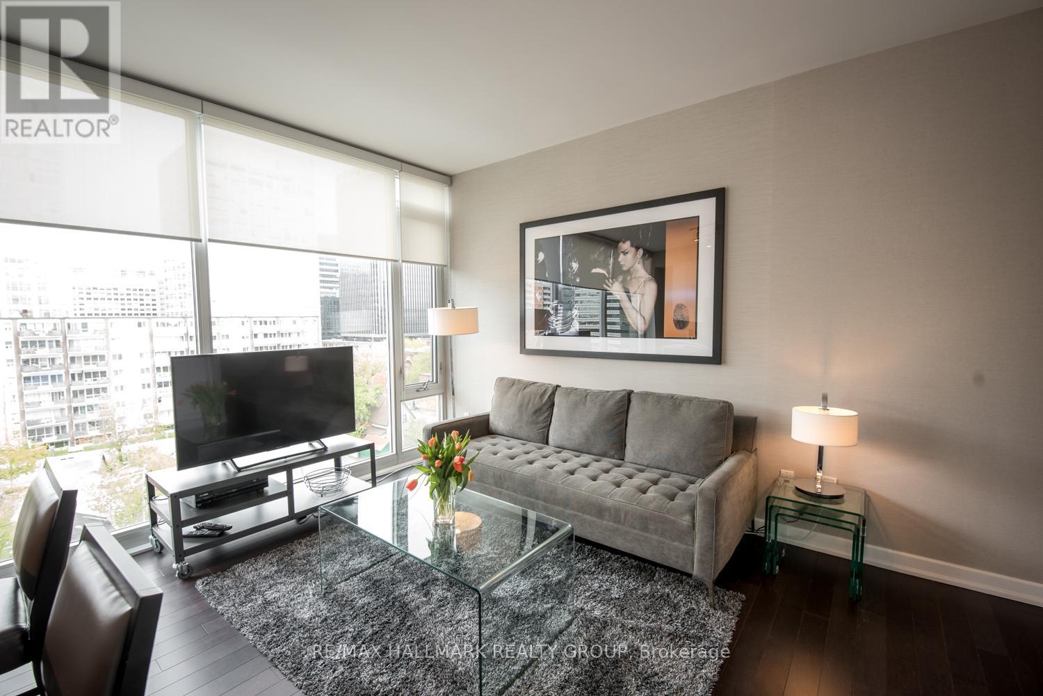 Condos for Sale in Ottawa – 1111 – 300 LISGAR STREET, Ottawa – By Peter Sagos - Image 7