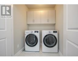74 Michael Stoqua Street, Ottawa, ON K1K5A2 Photo 12