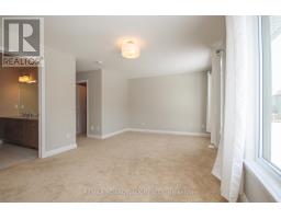 74 Michael Stoqua Street, Ottawa, ON K1K5A2 Photo 16