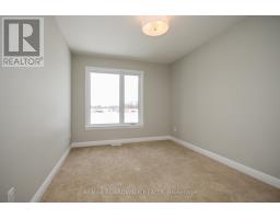 74 Michael Stoqua Street, Ottawa, ON K1K5A2 Photo 21