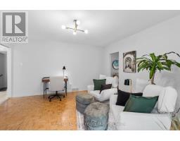 932 Dresden Crescent, Ottawa, ON K2B5J1 Photo 12