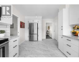 932 Dresden Crescent, Ottawa, ON K2B5J1 Photo 9